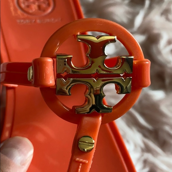 Tory Burch Mini Miller Jelly in Coral - Picture 5 of 7